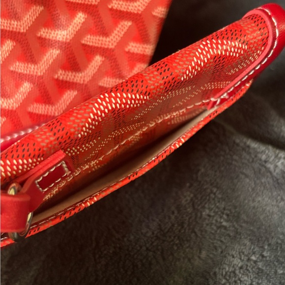 Anjou Mini - Picture 7 of 10